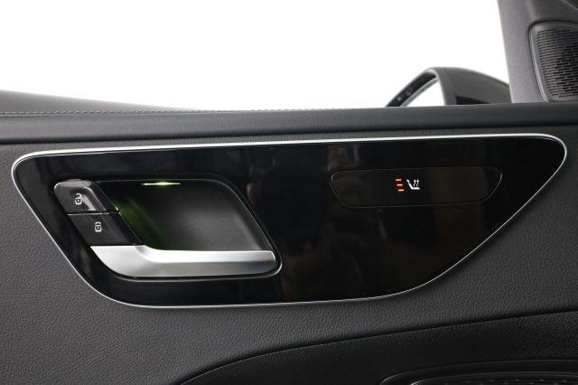 MERCEDES-BENZ CLA sse C C 300 e Plug-in hybrid S.W. Premium