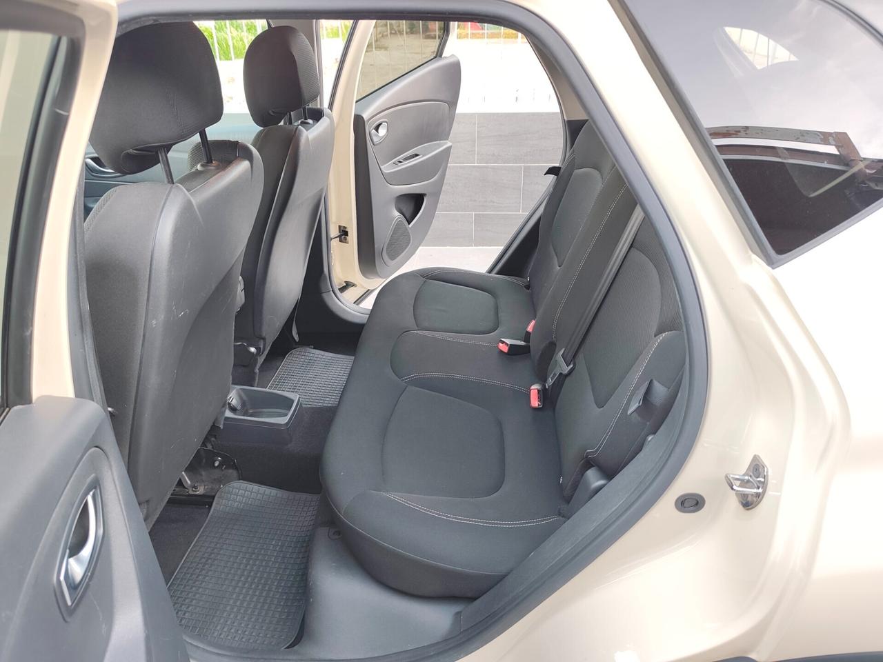 Renault Captur 1.5 dCi 90 CV km 77000