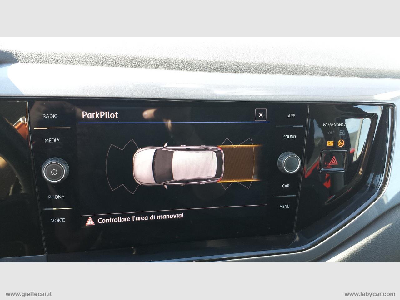 VOLKSWAGEN Polo 1.0 TSI 5 PORTE R-Line