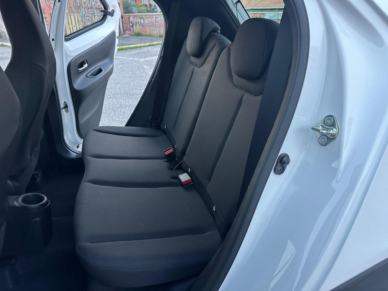 Toyota Aygo 1.0 PARI NUOVO/PACCHETTO TAGLIANDI