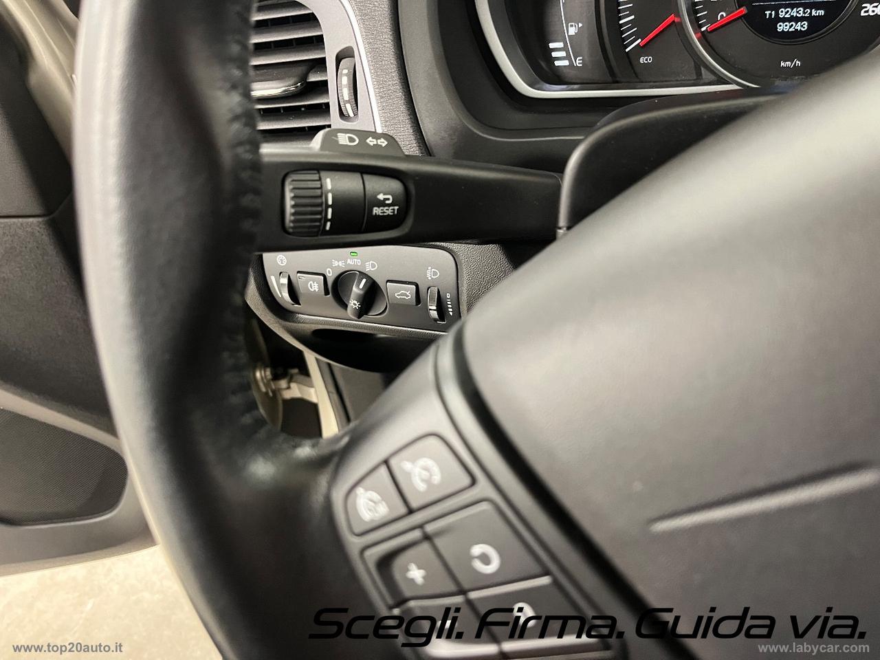 VOLVO V40 Cross Country D2 Geartronic Business