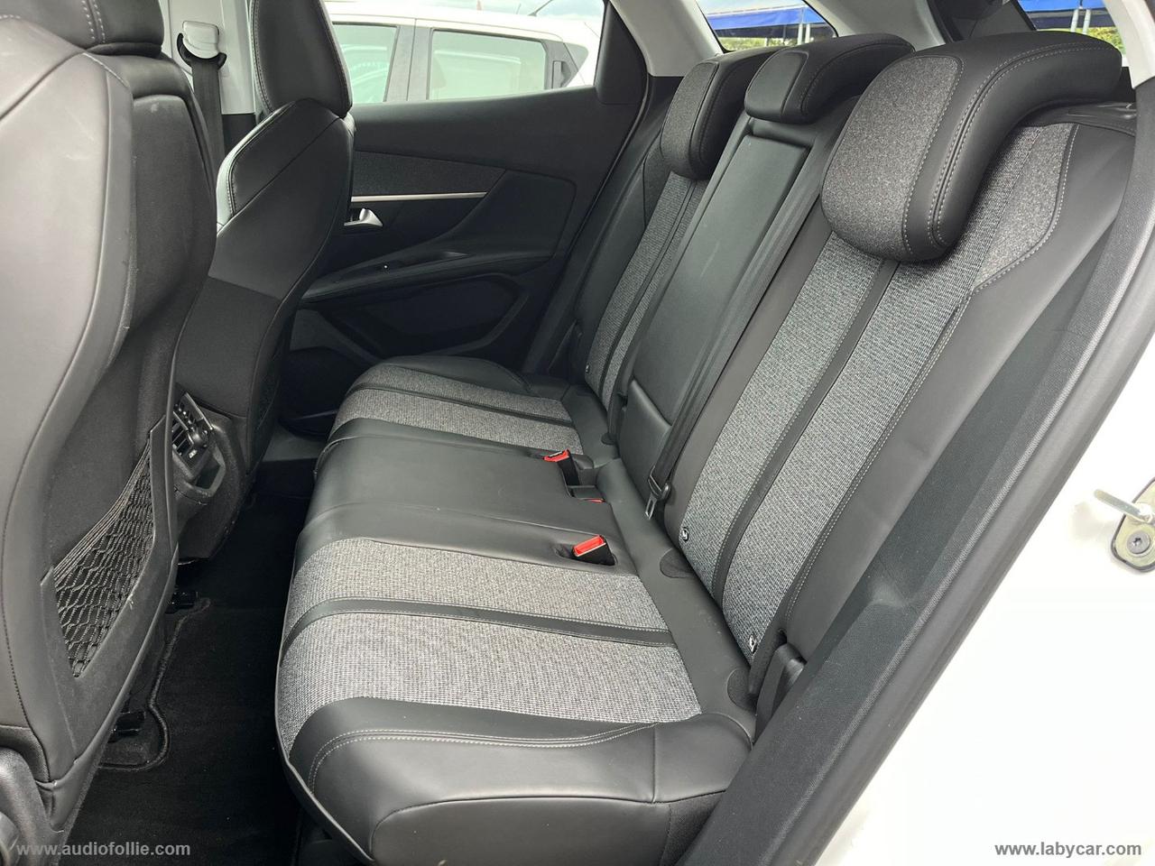 PEUGEOT 3008 BlueHDi 130 S&S EAT8 Allure