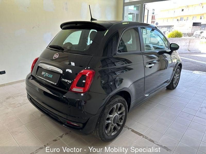 FIAT 500 1.0 Hybrid Connect