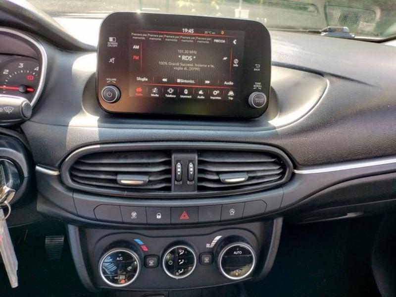 FIAT Tipo 1.3 Mjt S&S SW Lounge