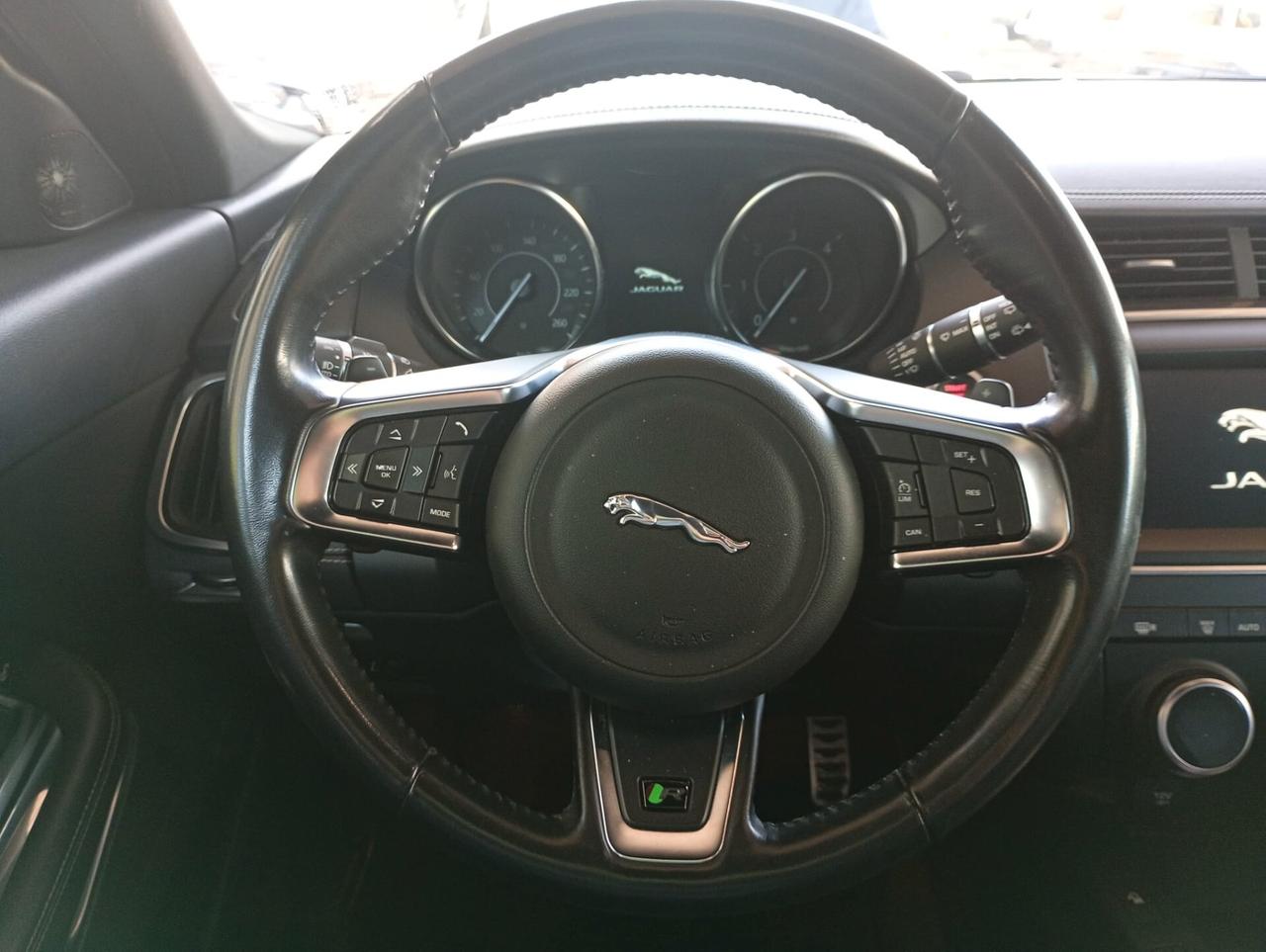 Jaguar E-Pace 2.0 AWD aut.