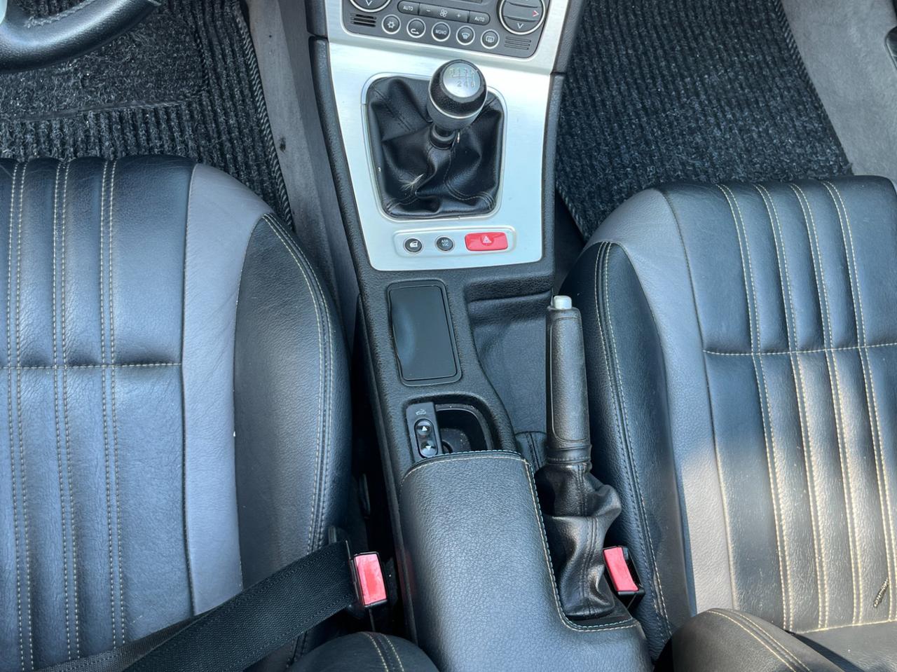 Alfa Romeo Spider 2.4 JTDM 200CV