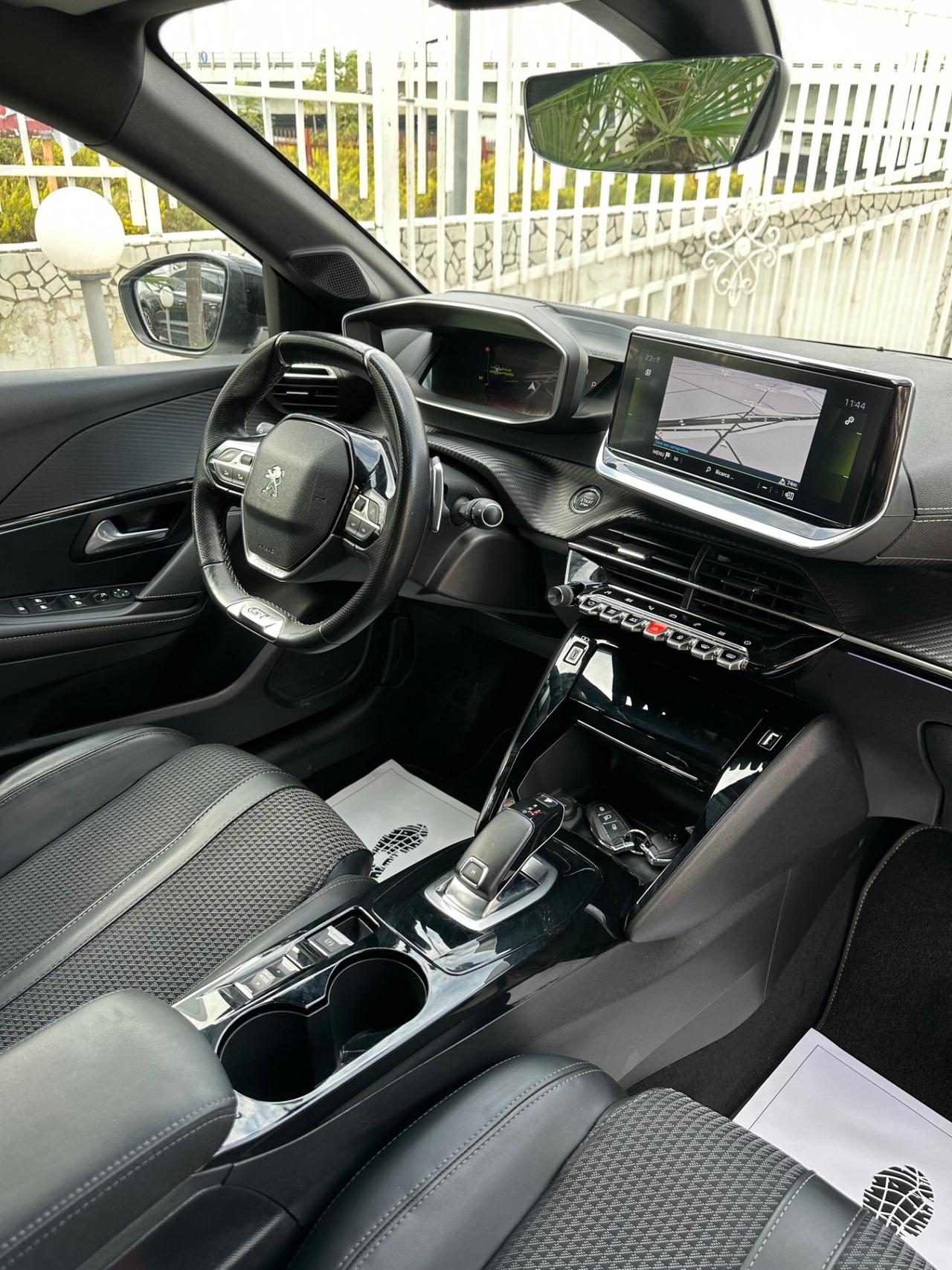 Peugeot 208 PureTech 100 Stop&Start EAT8 5 porte GT Line