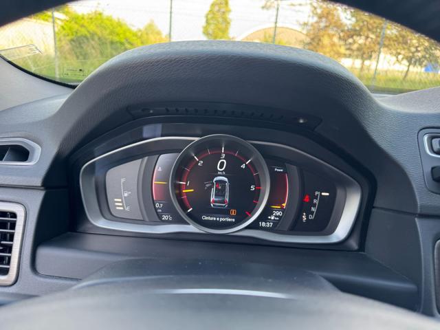 VOLVO XC70 D4 AWD Geartronic Summum 185CV