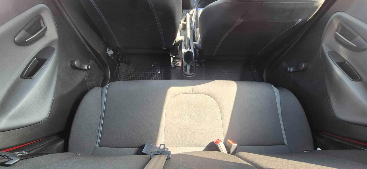 Lancia Ypsilon 1.2 69 CV 5 porte Silver