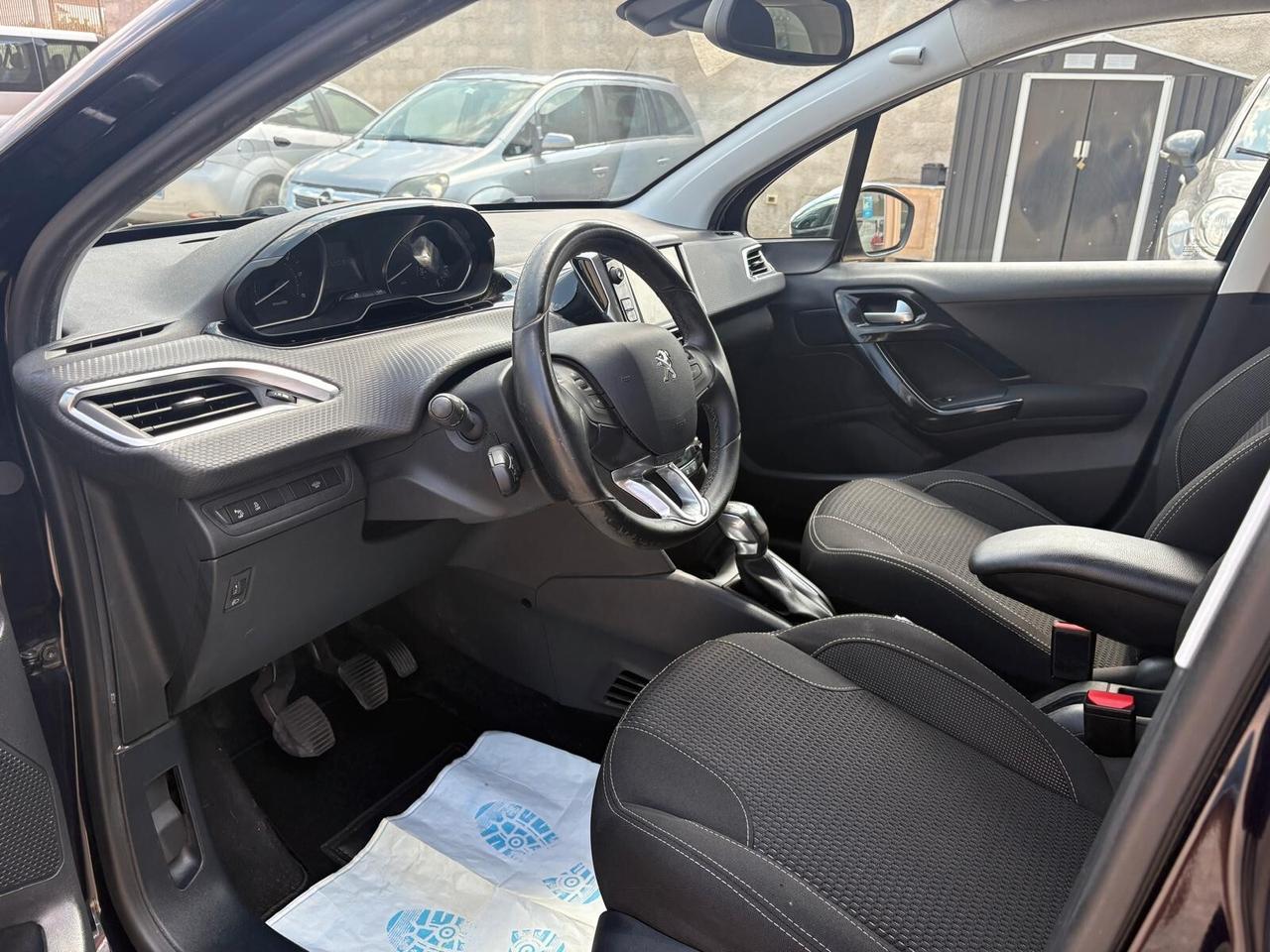 Peugeot 208 1.6 BlueHDi 100CV 5 porte Allure