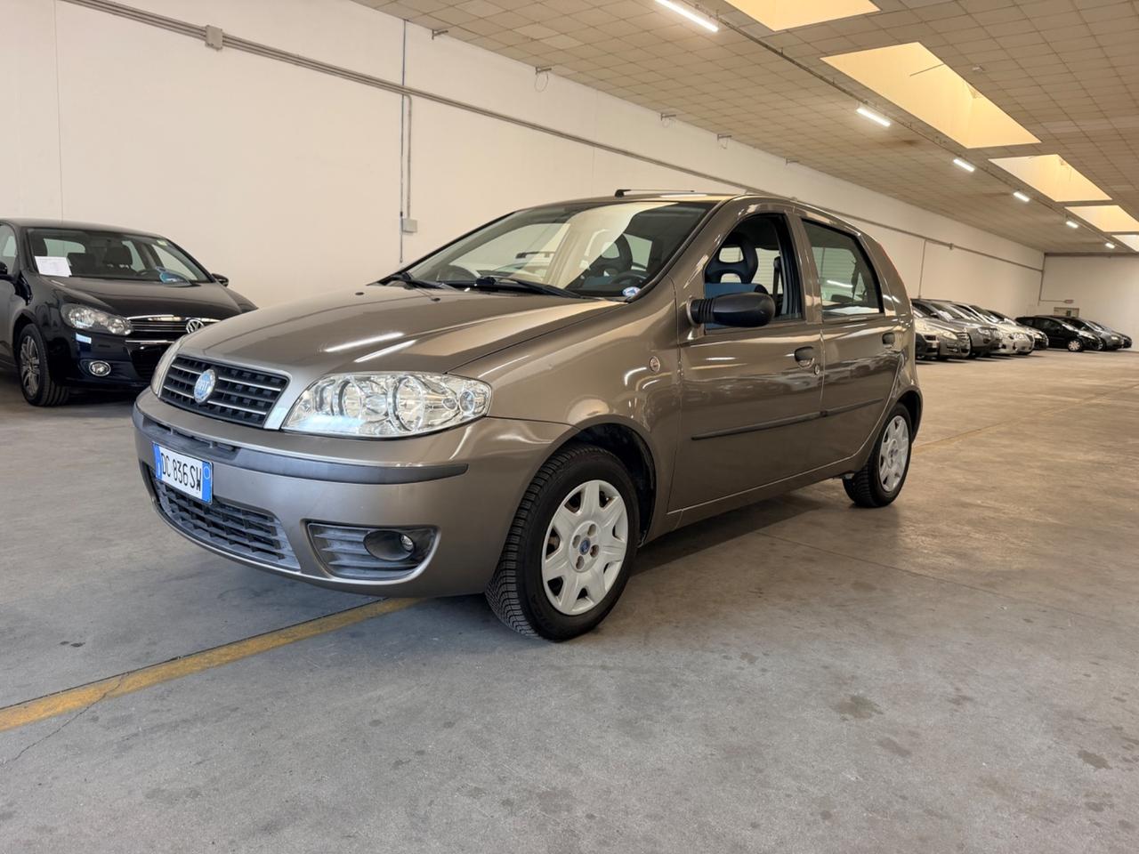 Fiat Punto 1.2 5 porte Active Natural Power