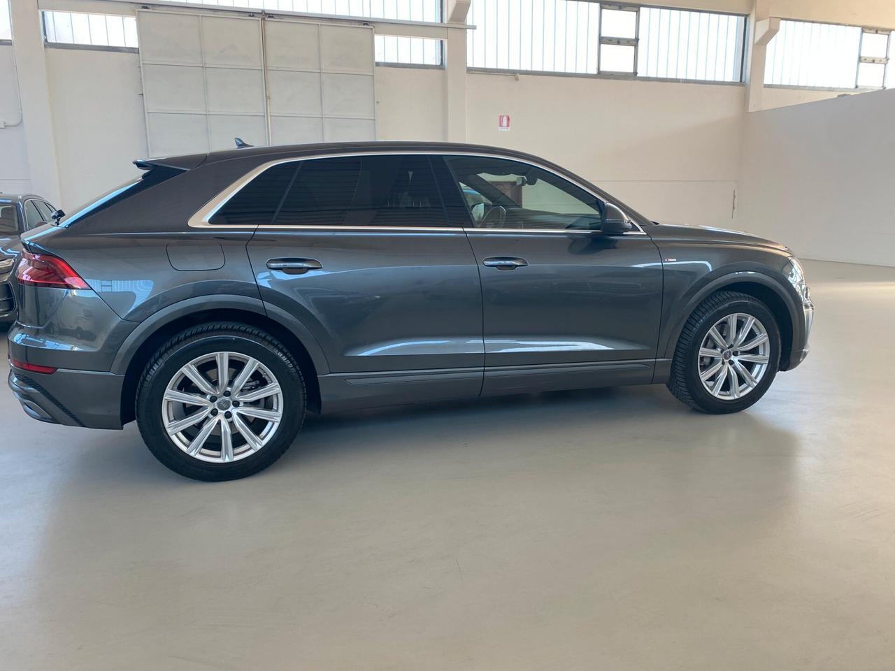 Audi Q8 50 TDI 286 CV quattro tiptronic Sport
