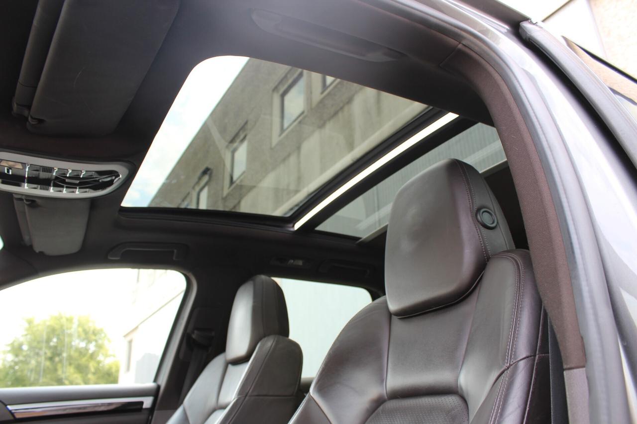 Porsche Cayenne 3.0 S Hybrid MOTORE NUOVO