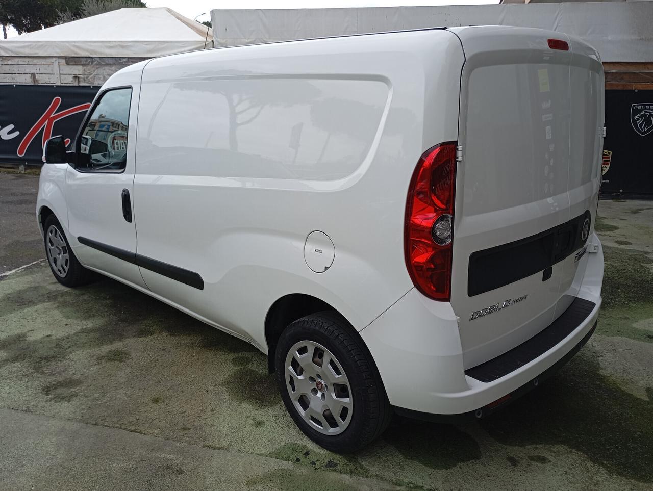 Fiat Doblo C. Maxi 1.6 Mjet 105CV Lounge 3 Posti