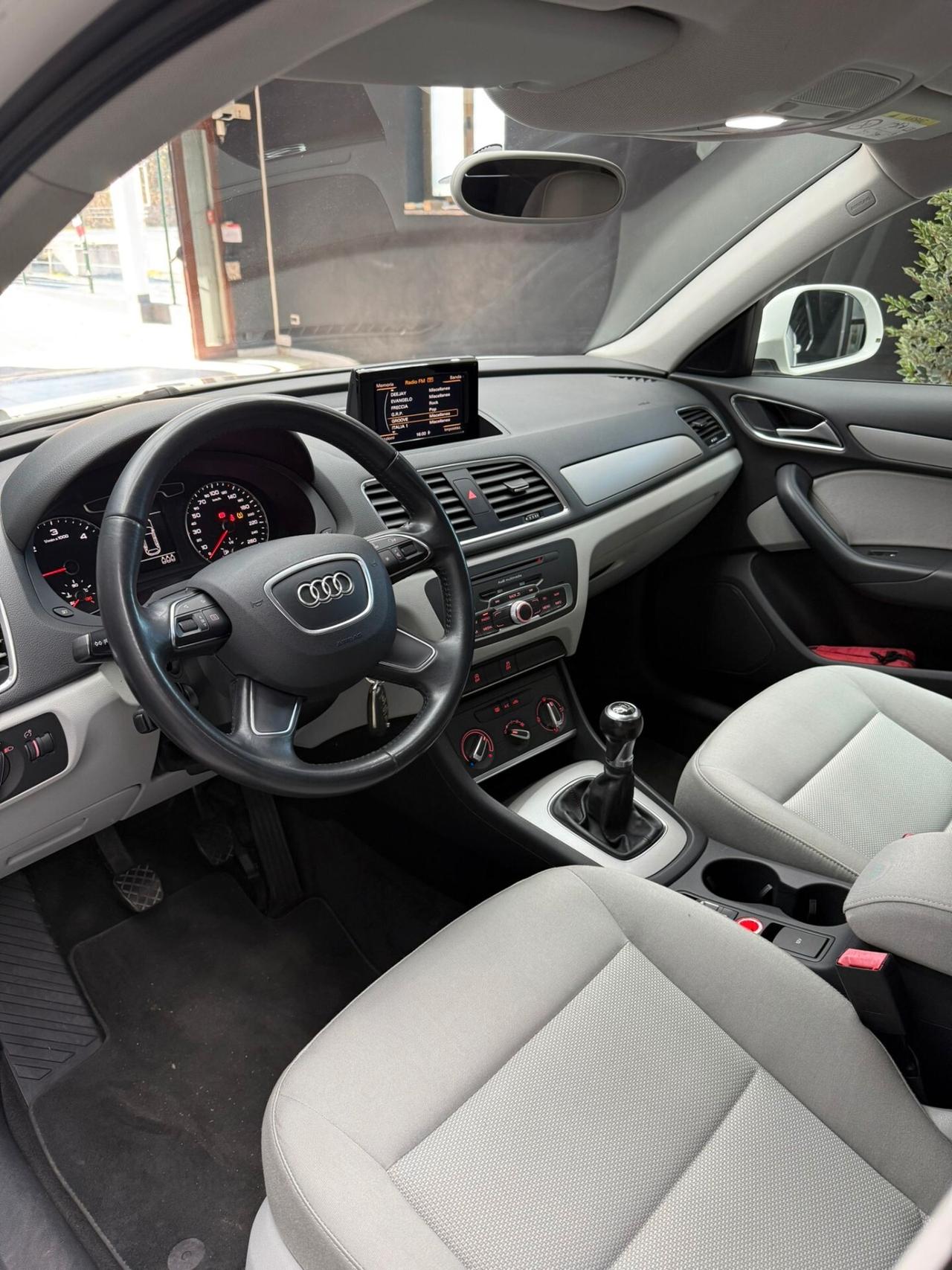 Audi Q3 2.0 TDI quattro Business Plus