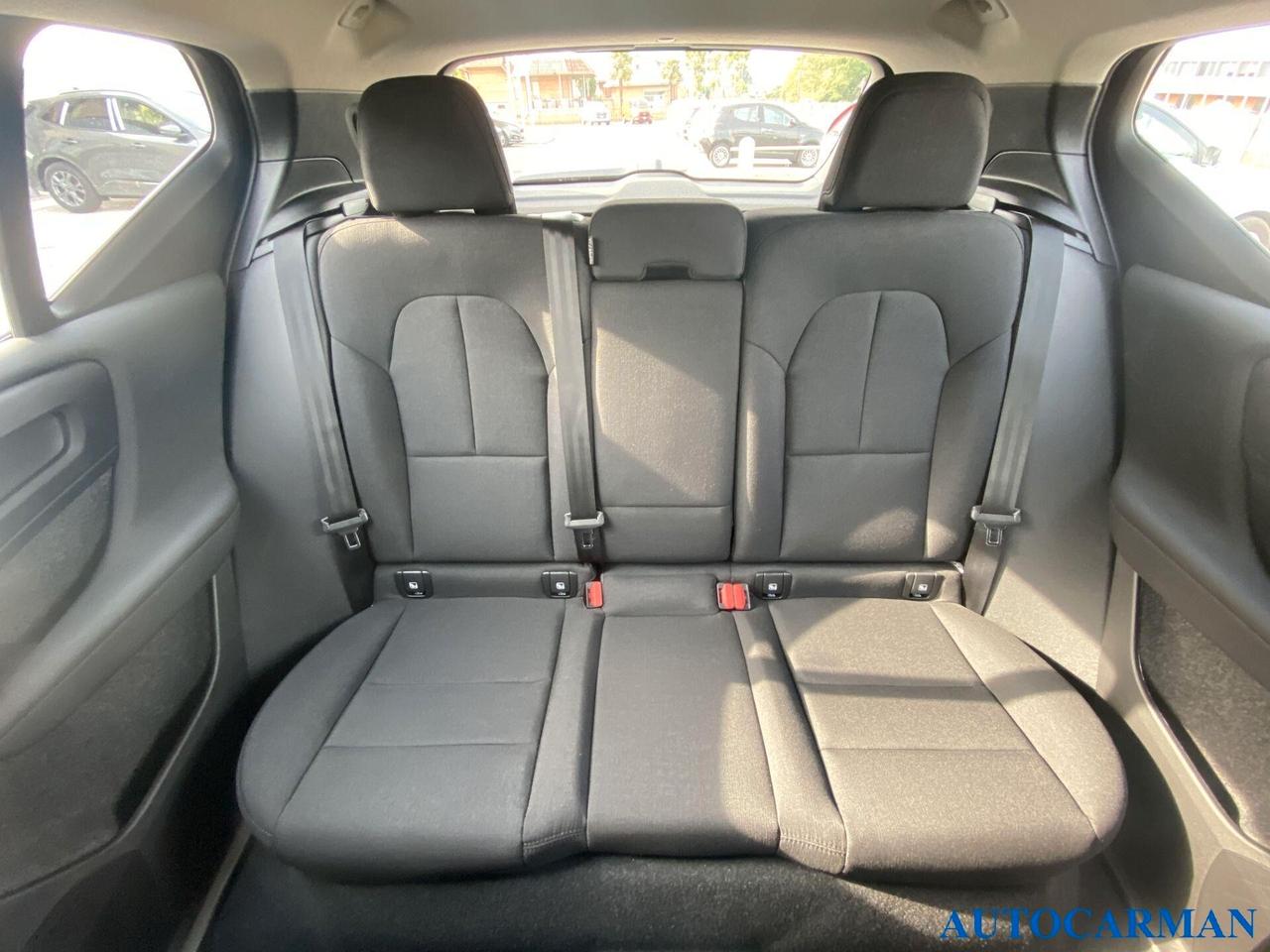 Volvo XC40 B3 (Benzina/Hybrid) Autom. Essential