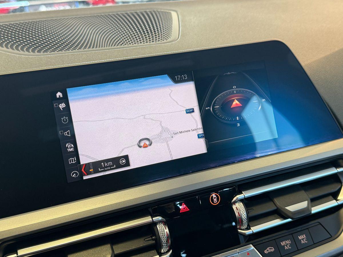 BMW Serie 3 318d Touring Tetto/Pelle/Led