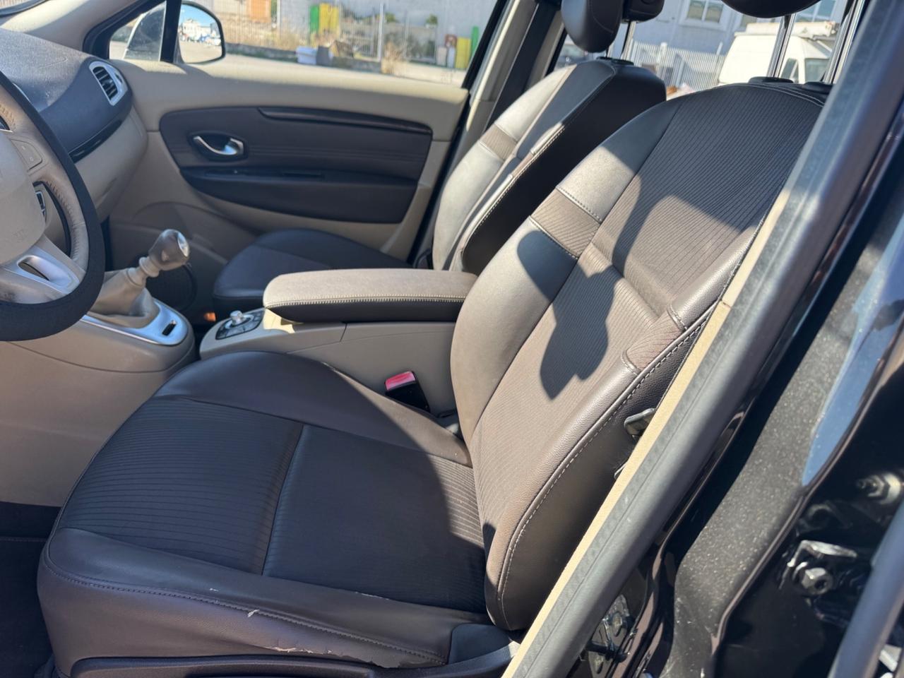 Renault Scénic X-Mod 1.5 dCi Luxe 132000 km