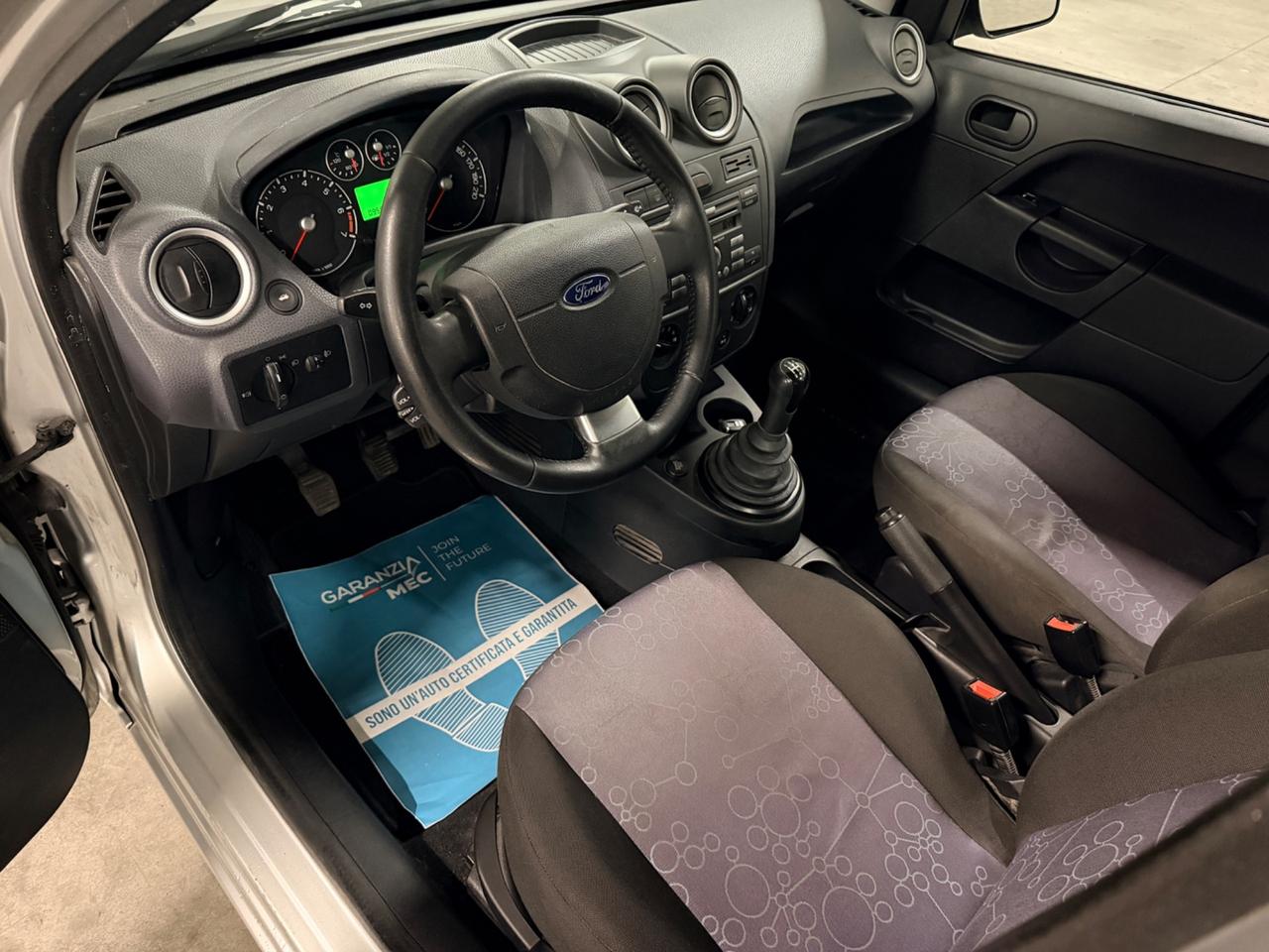 Ford Fiesta 1.2 16V 5p. Titanium