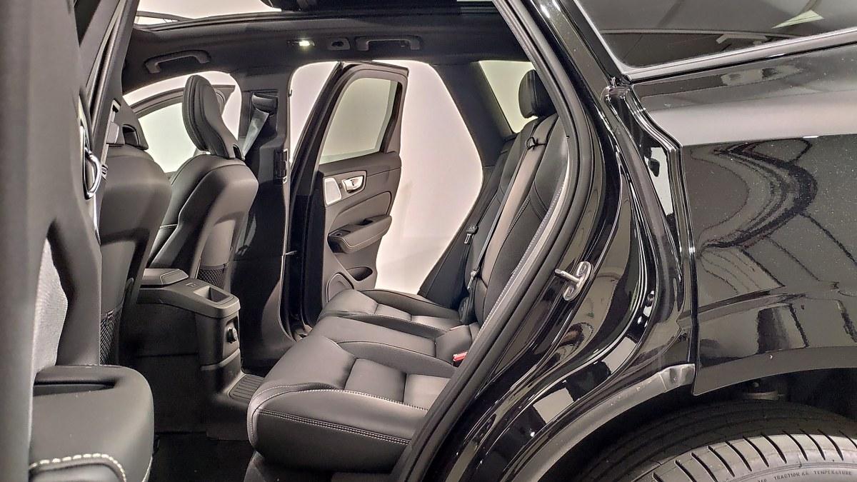 VOLVO Xc60 T8 Plug-In Hybrid Awd Aut. Ultra Black Edition