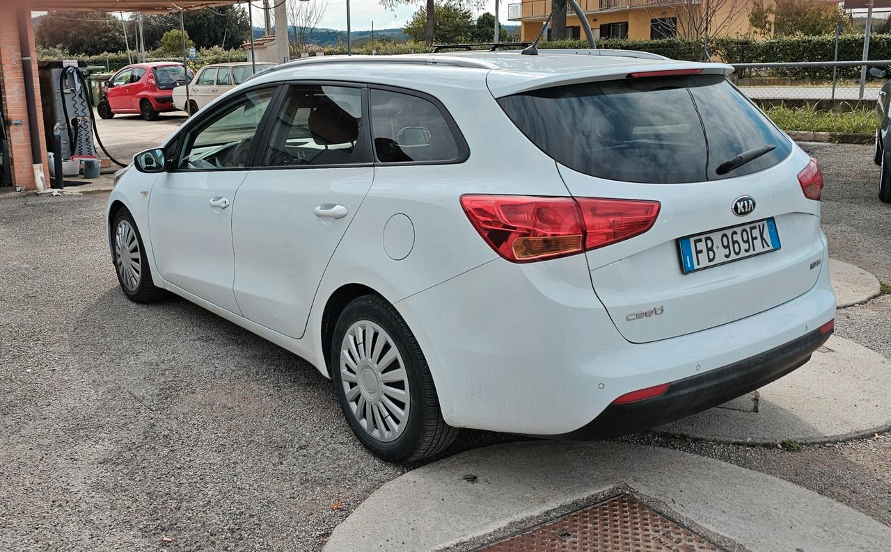 Kia Ceed cee'd 1.4 ECO GPL SW Cool
