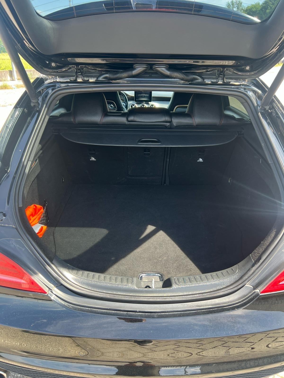 Mercedes-benz CLA 220 CLA 220 CDI 4Matic Automatic Premium