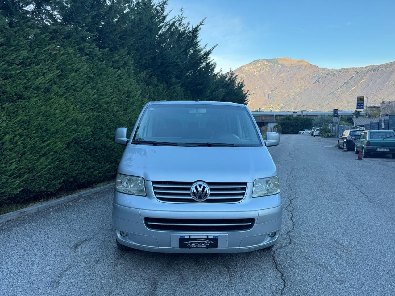 Volkswagen Multivan 2.5 TDI/130CV Trendline
