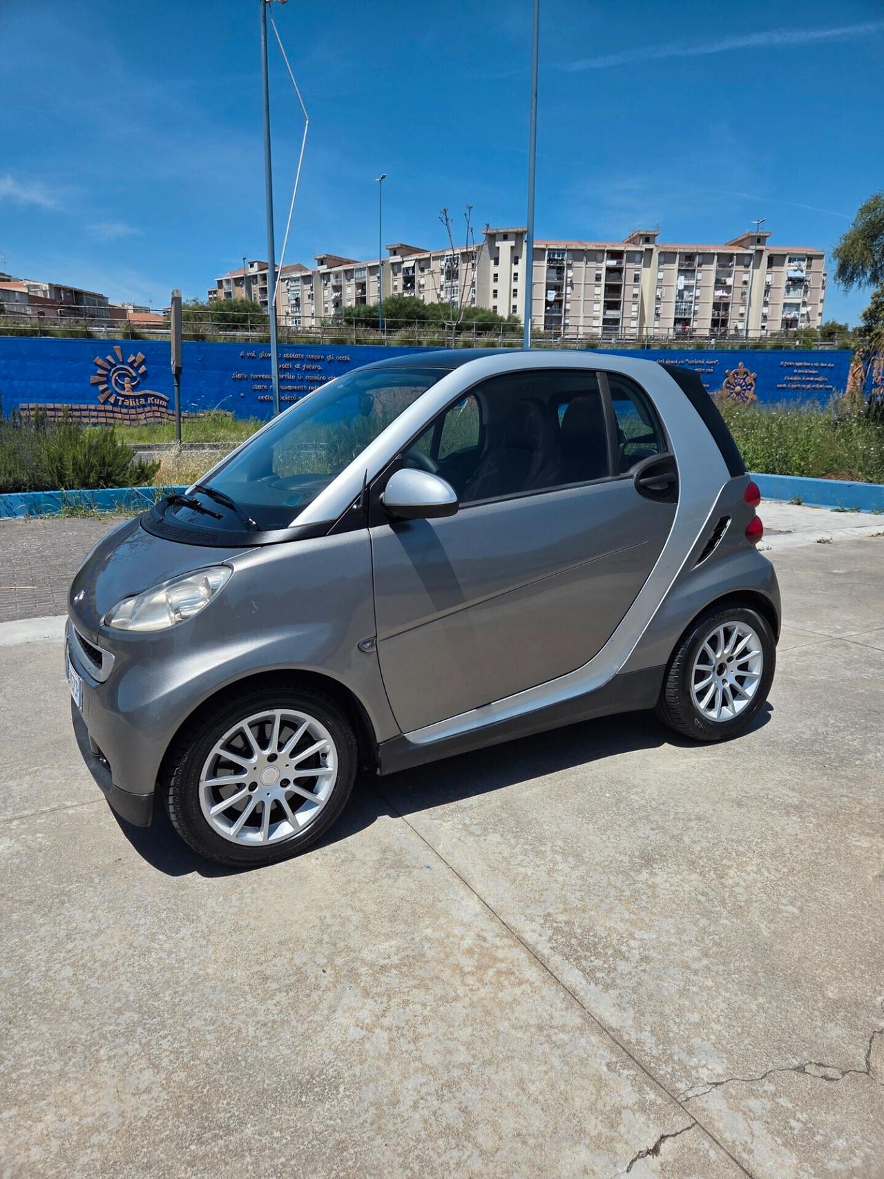 Smart ForTwo 1000 52 kW coupé pure