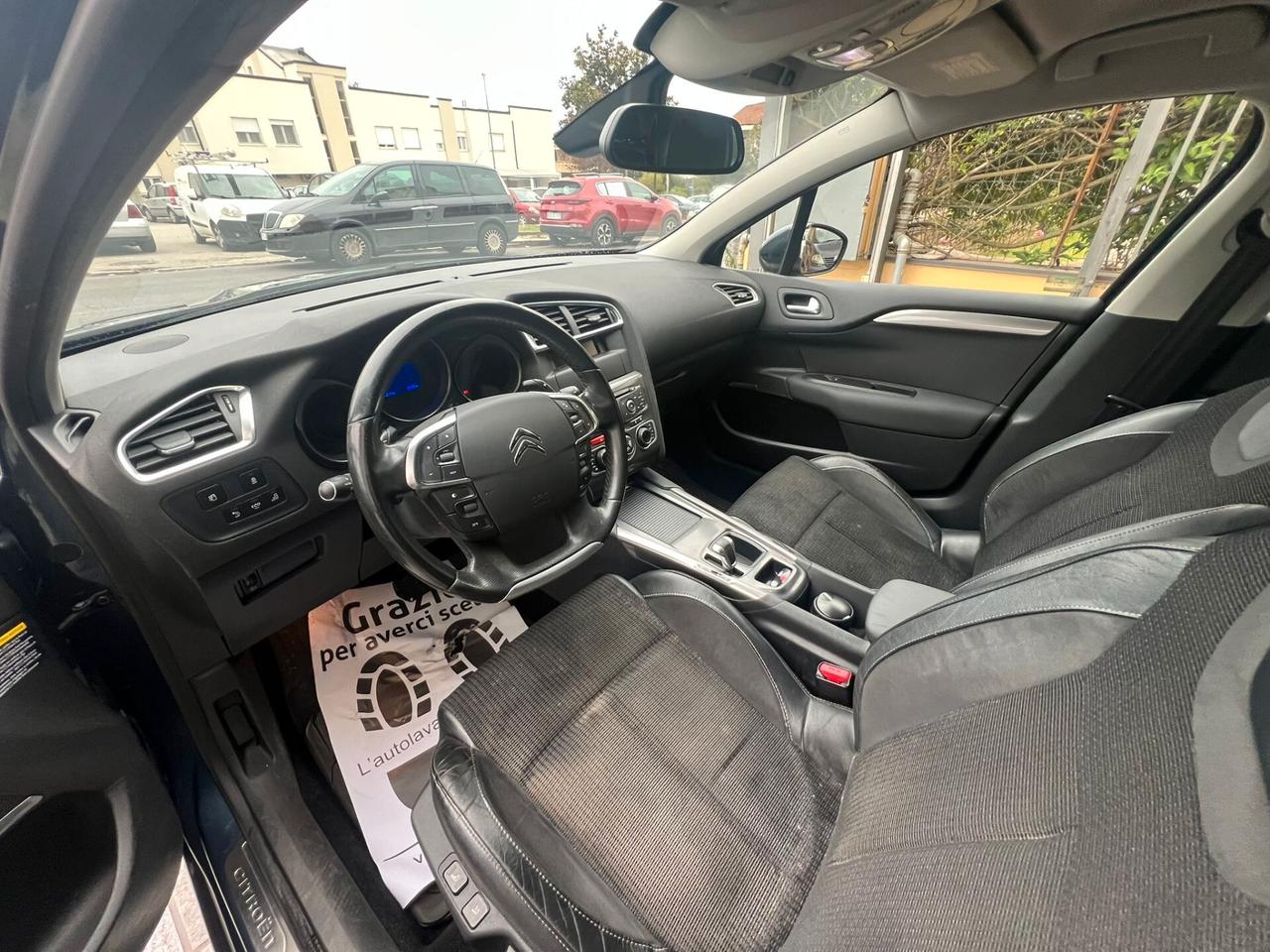 Citroen C4 1.6 e-HDi 115 airdream Exclusive