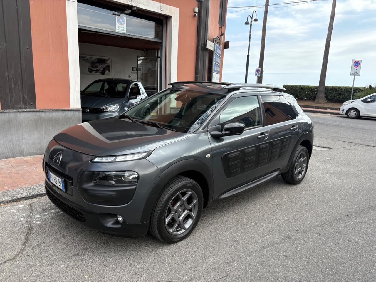 Citroen C4 Cactus BlueHDi 100 Shine 2016