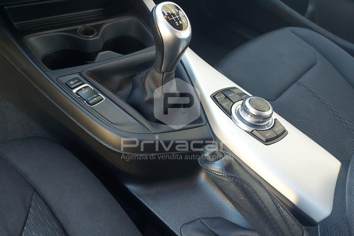 BMW 114d 5p. Unique