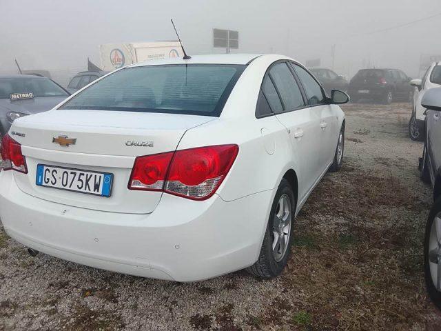 CHEVROLET Cruze 1.8 5 porte LT GPL