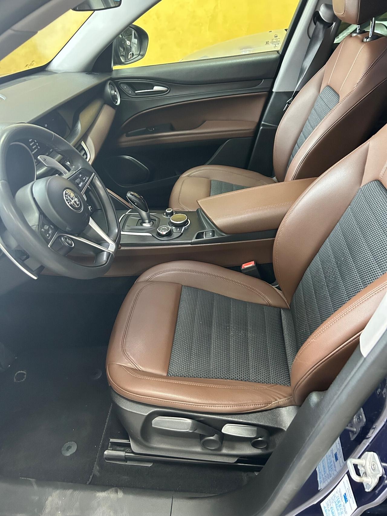 ALFA ROMEO STELVIO 2.2 Jtdm 150 cv AT8 Super-2018