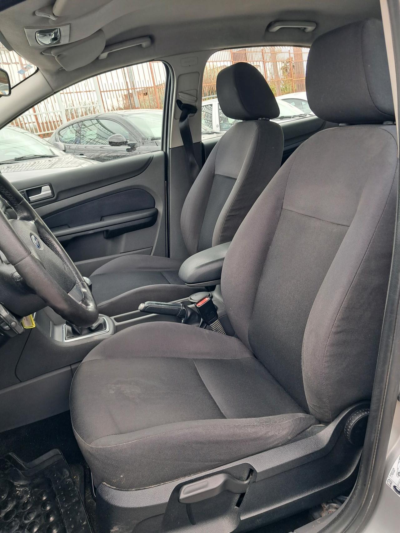 Ford Focus 1.6 TDCi (110CV) 5porte