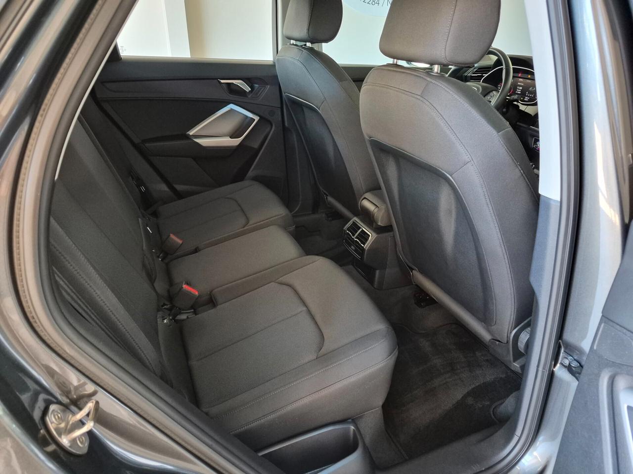 Audi Q3 SPORTBACK 35 1.5 TFSI S LINE S-TRONIC CARPLAY ACC AUTO UFFICIALE AUDI 1 PROPRIETARIO