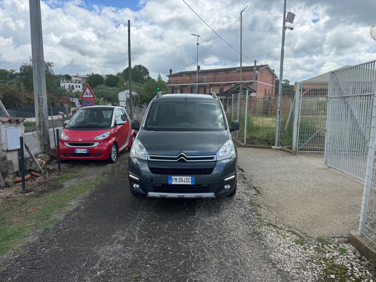 Citroen Berlingo Multispace BlueHDi 100 XTR 5POSTI