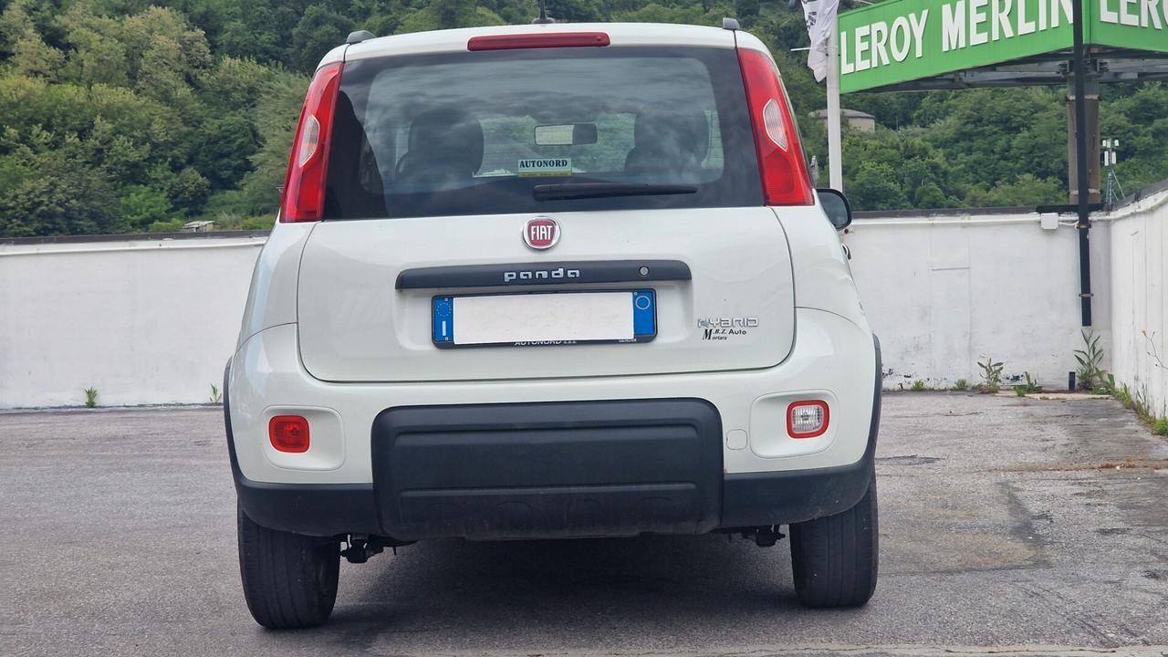 Fiat Panda Cross 1.0 FireFly S&S Hybrid