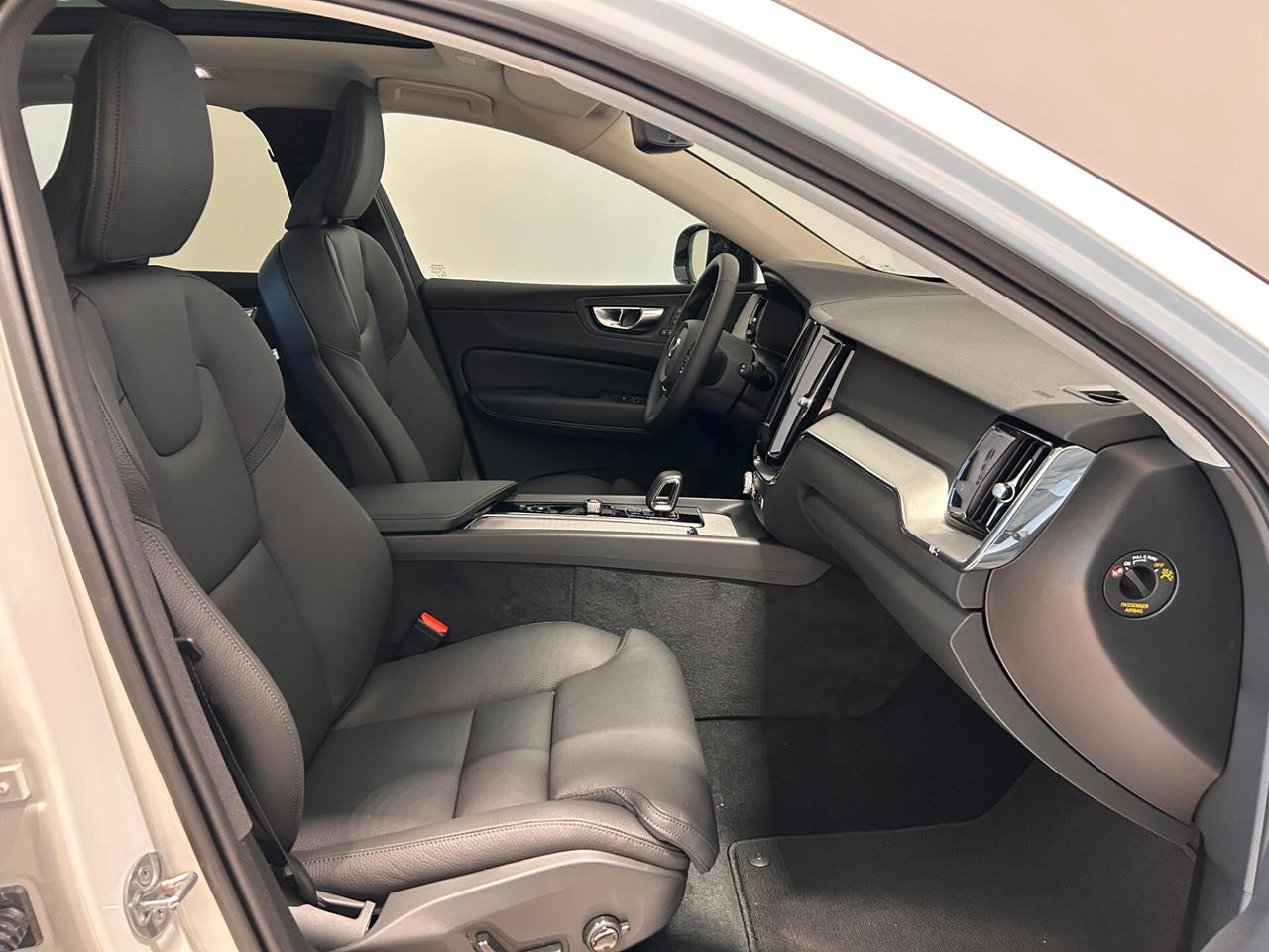 Volvo XC60 T6 Plug-in hybrid AWD AUT. Plus Dark