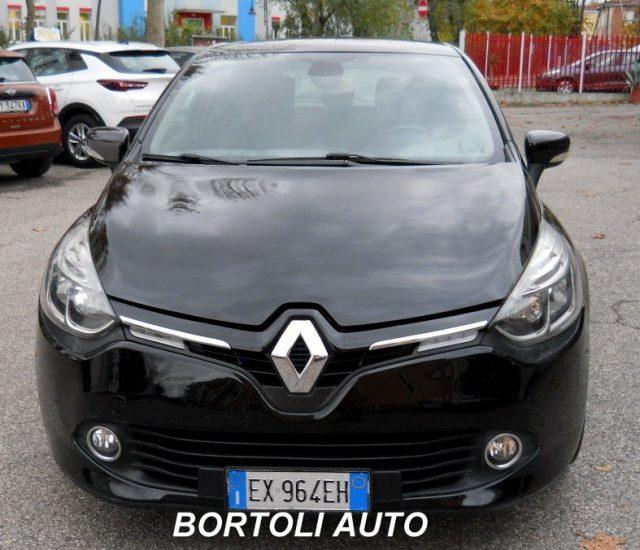 RENAULT Clio 1.5 dCi 136.000 KM COSTUME NATIONAL NAVIGATORE