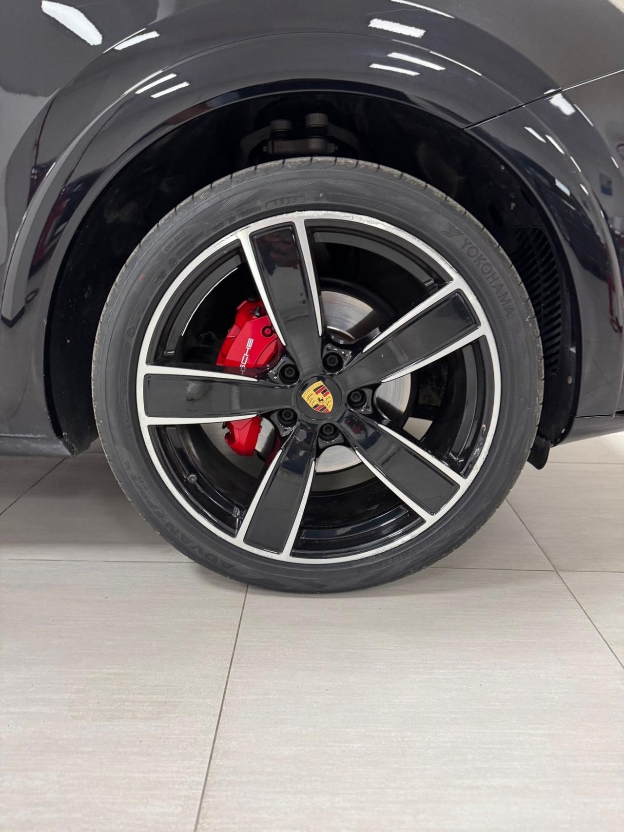 Porsche Cayenne. Coupe 3.0 V6 Platinum Edition