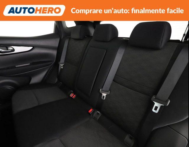 NISSAN Qashqai 1.5 dCi N-Connecta