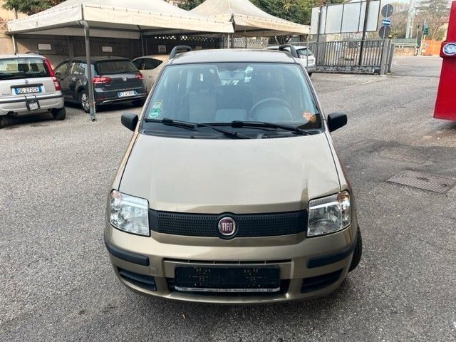 Fiat Panda 1.1 benzina ideale per neopatentati