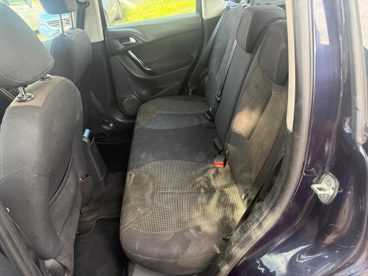 Citroen C3 1.2 VTi 82 Exclusive 2014 220.000 KM