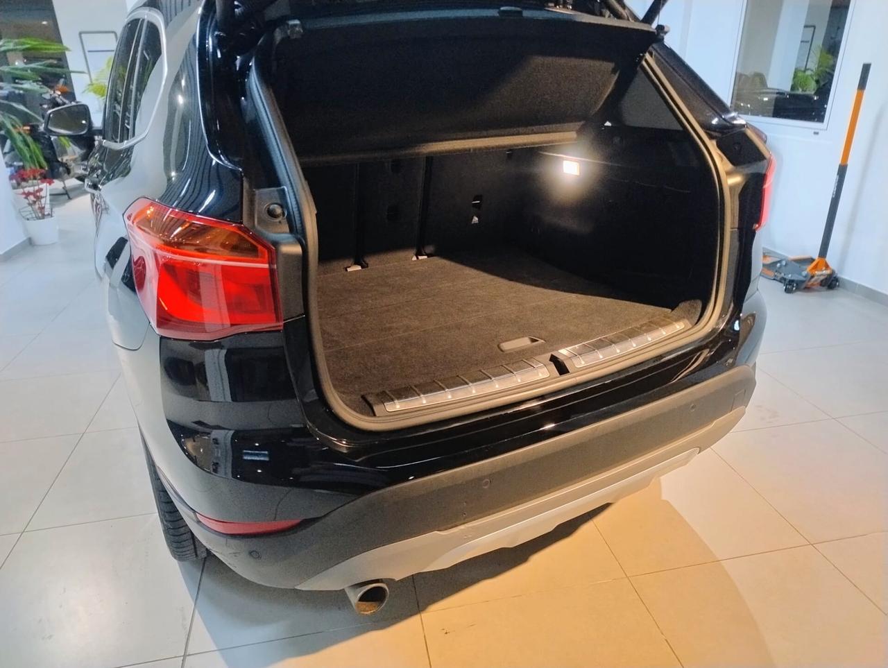 Bmw X1 sDrive18d xLine