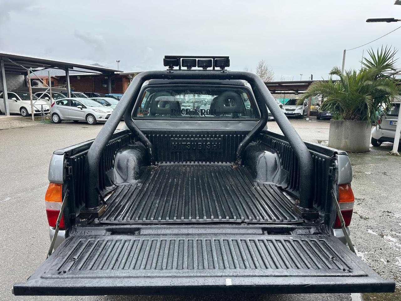 Mitsubishi L200 2.5 TDI 4WD GLS