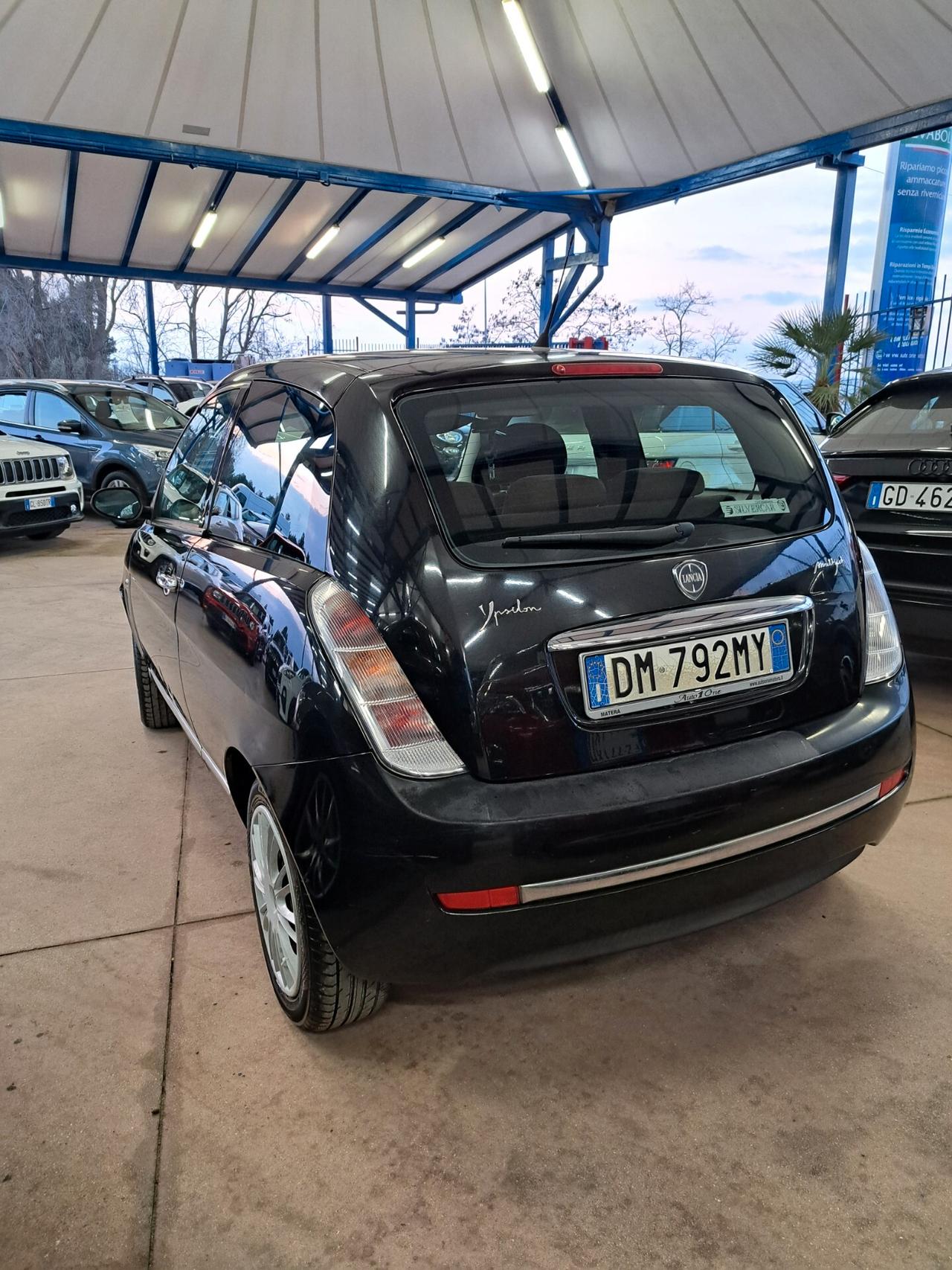 Lancia Ypsilon 1.3 M.JET 75CV Oro