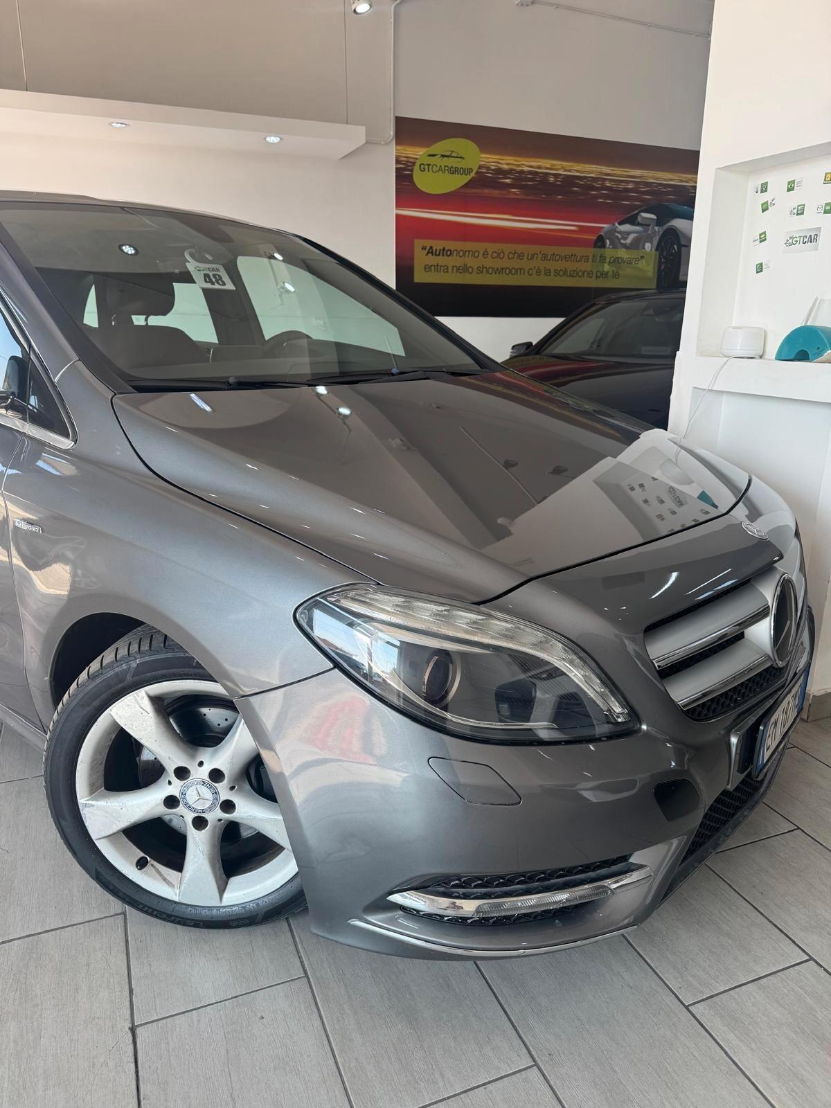 Mercedes-benz B 180 CDI BlueEFFICIENCY Premium