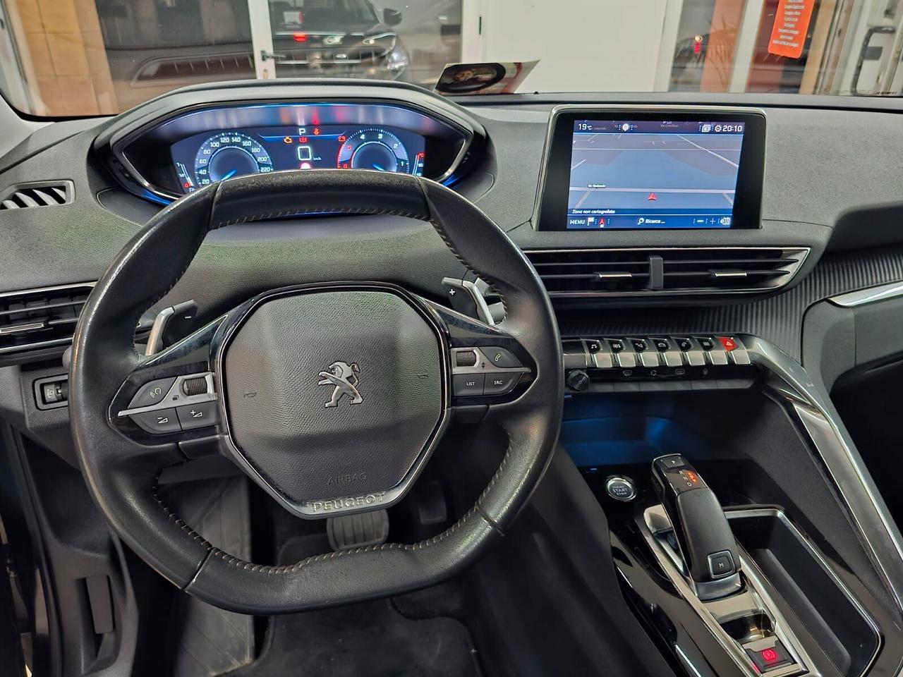 PEUGEOT 3008 BLUEHDI 130cv S&S EAT8 BUSINESS