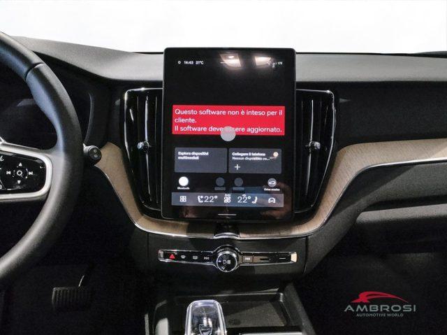 VOLVO XC60 B5 AWD Mild hybrid Benzina Plus Bright