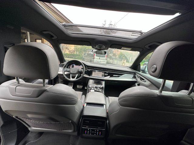 AUDI SQ8 TDI quattro tiptronic PANORAMA